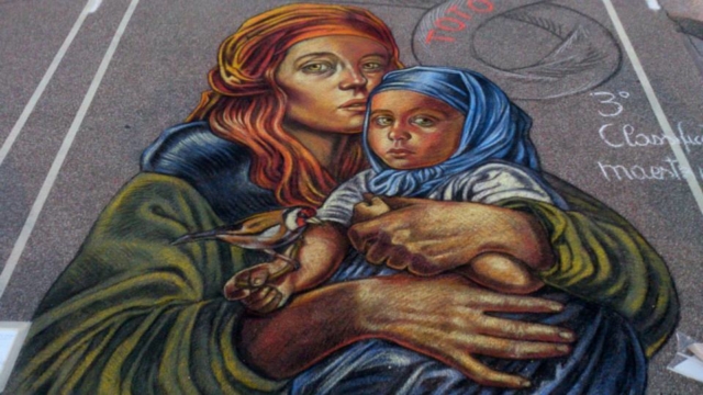 verabugatti madonnari grazie graziedicurtatone madonnaro artedistrada artistidistrada chalk chalkart gessetti gessetto pastel asphalt pavementart strassenmalerei