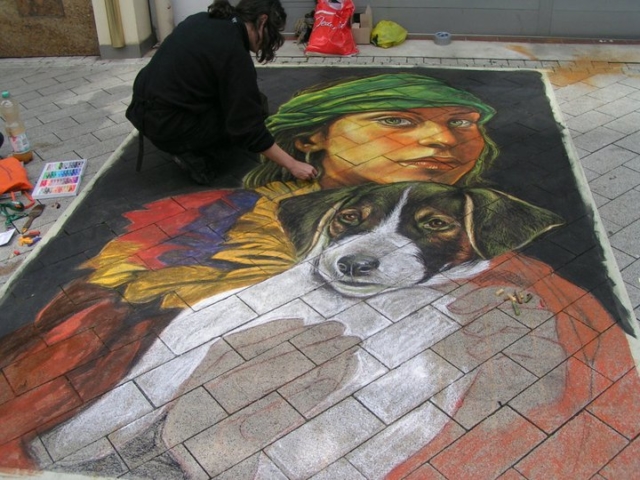 verabugatti madonnari grazie graziedicurtatone madonnaro artedistrada artistidistrada chalk chalkart gessetti gessetto pastel asphalt pavementart strassenmalerei